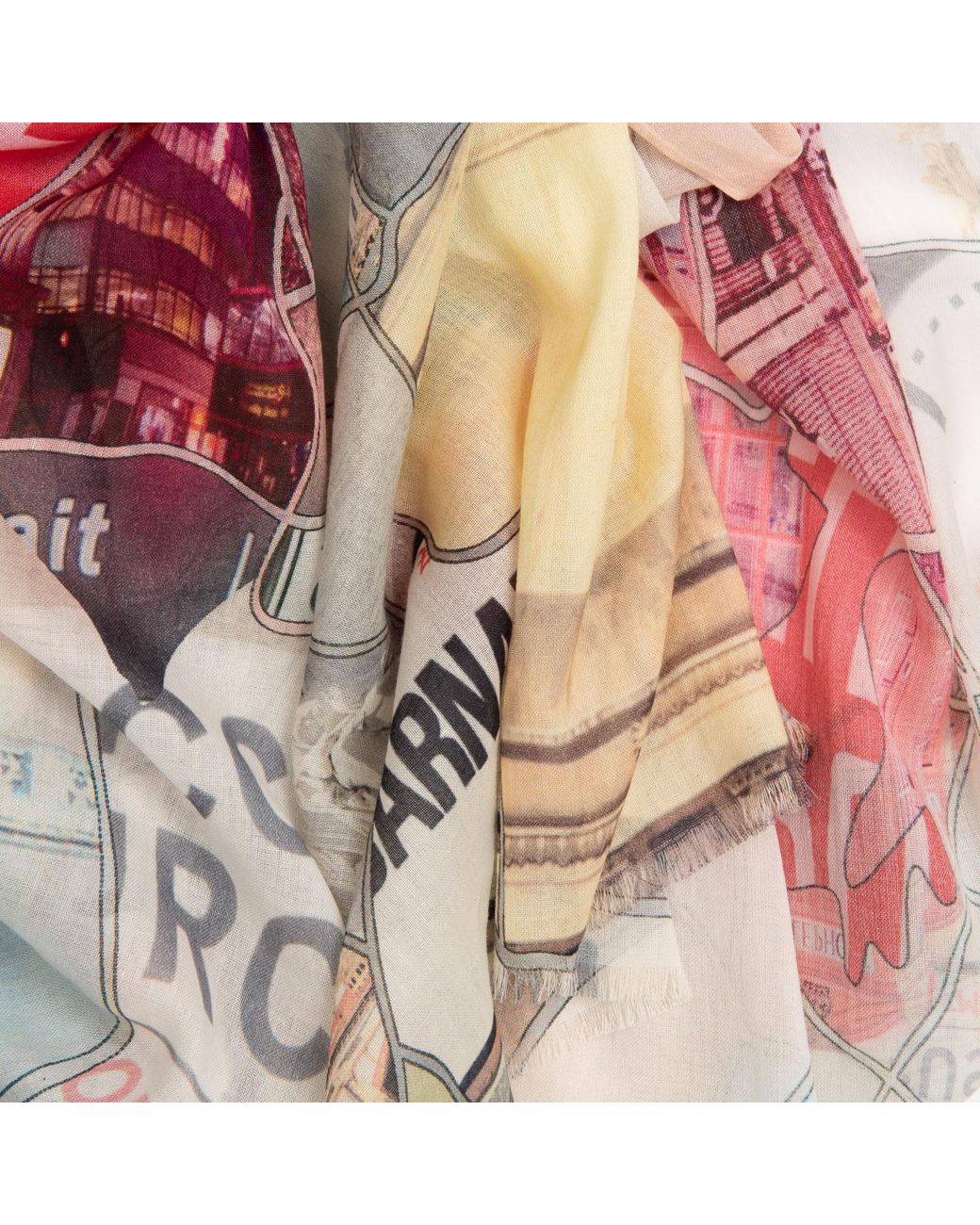 Antra Designs Multicolor London Vibes