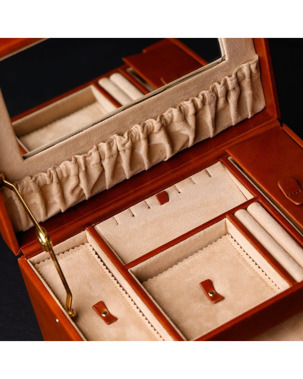Time Resistance Brown Cognac Leather Jewelry Box For