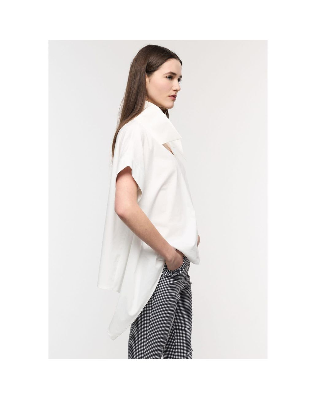 Mirimalist White Quartz Shirt
