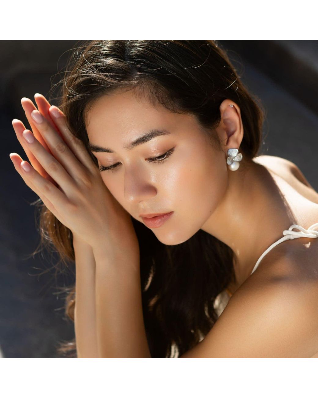 VIEA Metallic Petal Drop Earrings