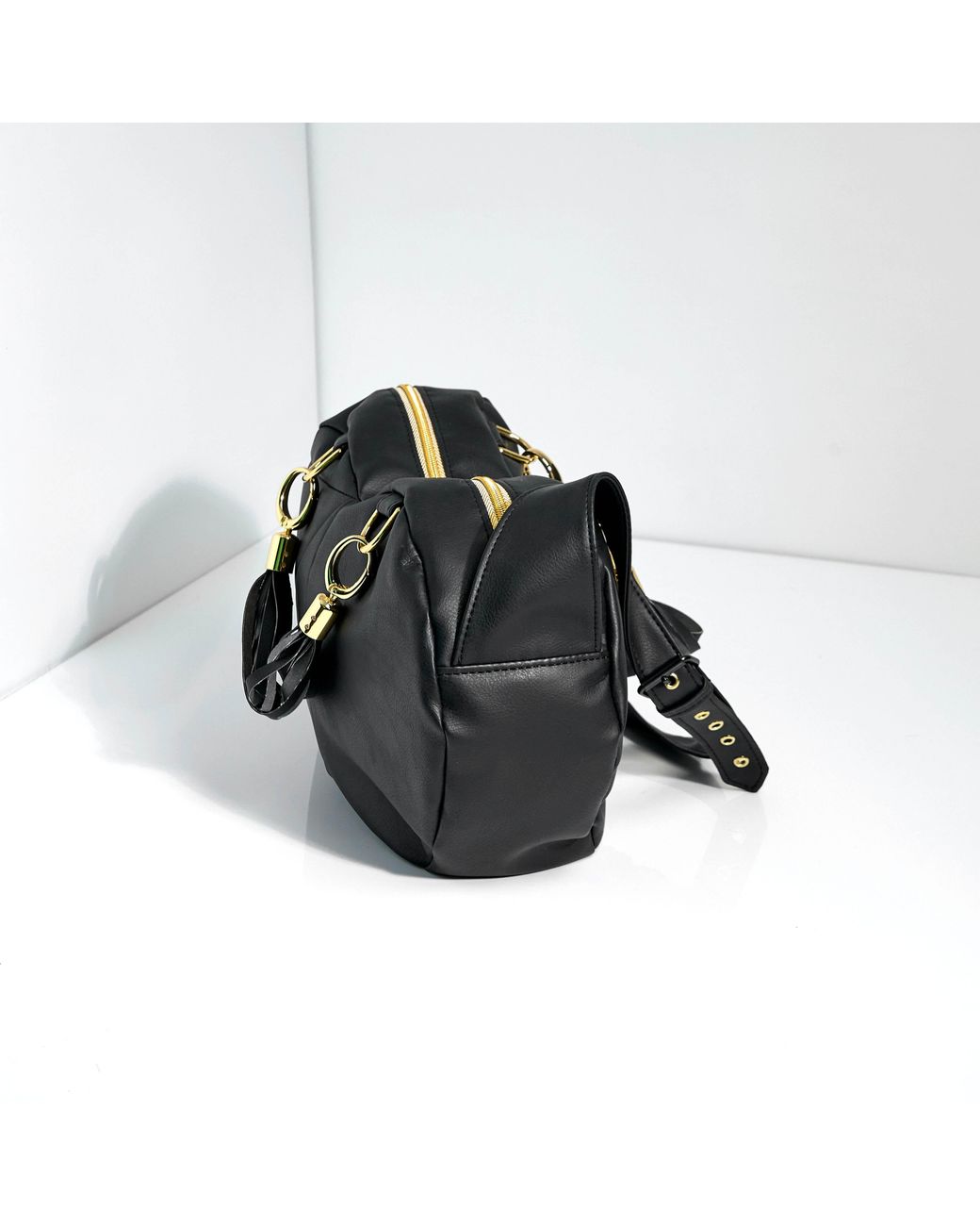 Milla Von Cosy Black Shoulder Bag Cosy With Versatile Straps