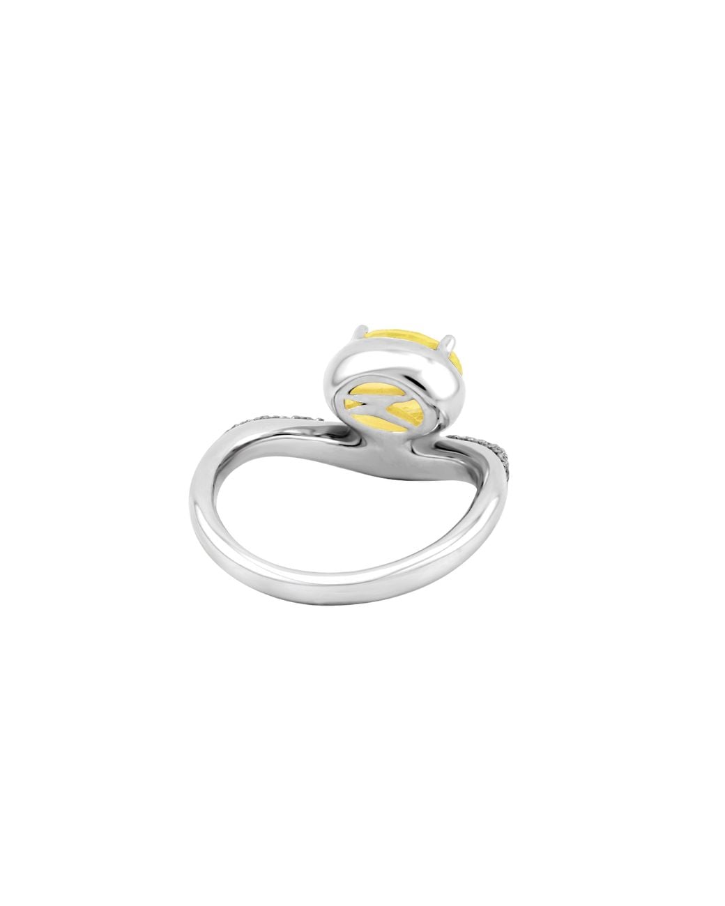Arte Madrid Metallic Sierra Pavé Contour Oval Solitaire Ring