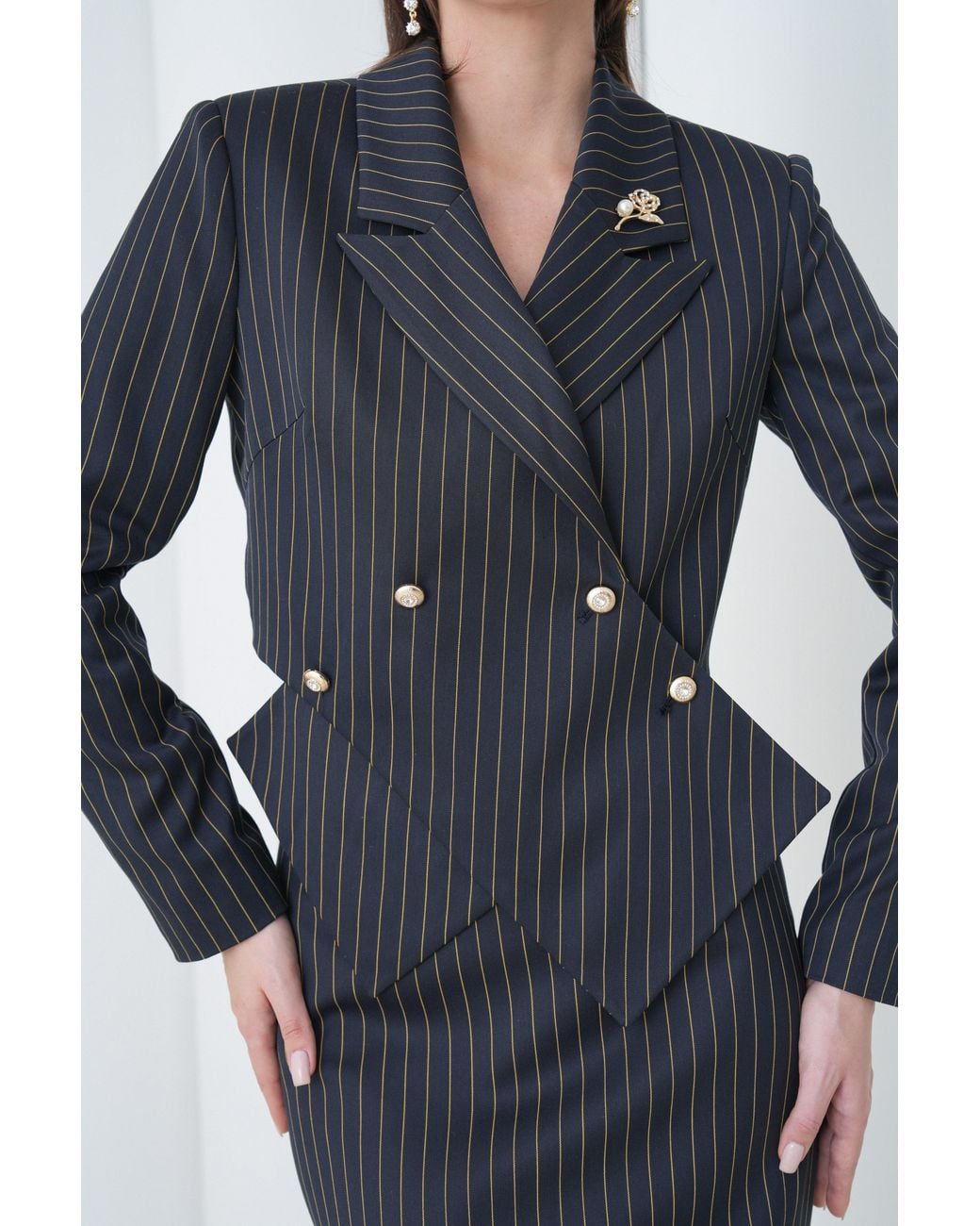 Lumina Eligma Black Sovereign Crop Jacket