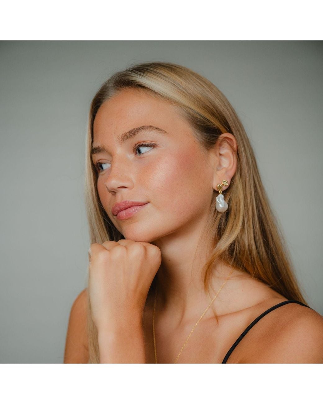 Nazzar Metallic Pebble Stud & Baroque Pearl Drop Earring Set