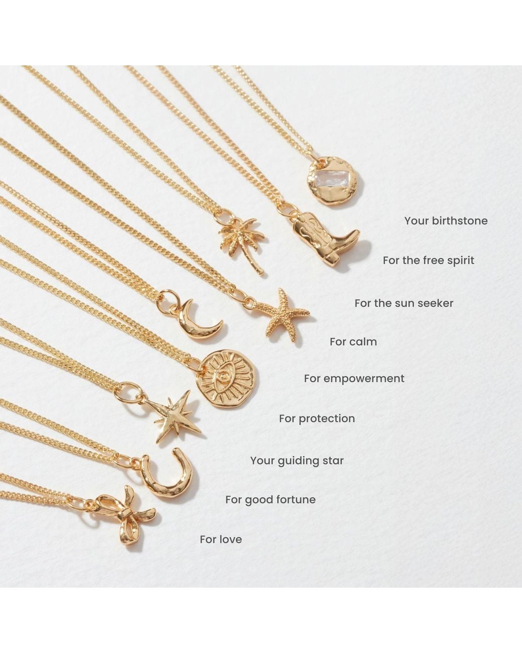 Muru Metallic Bow Necklace
