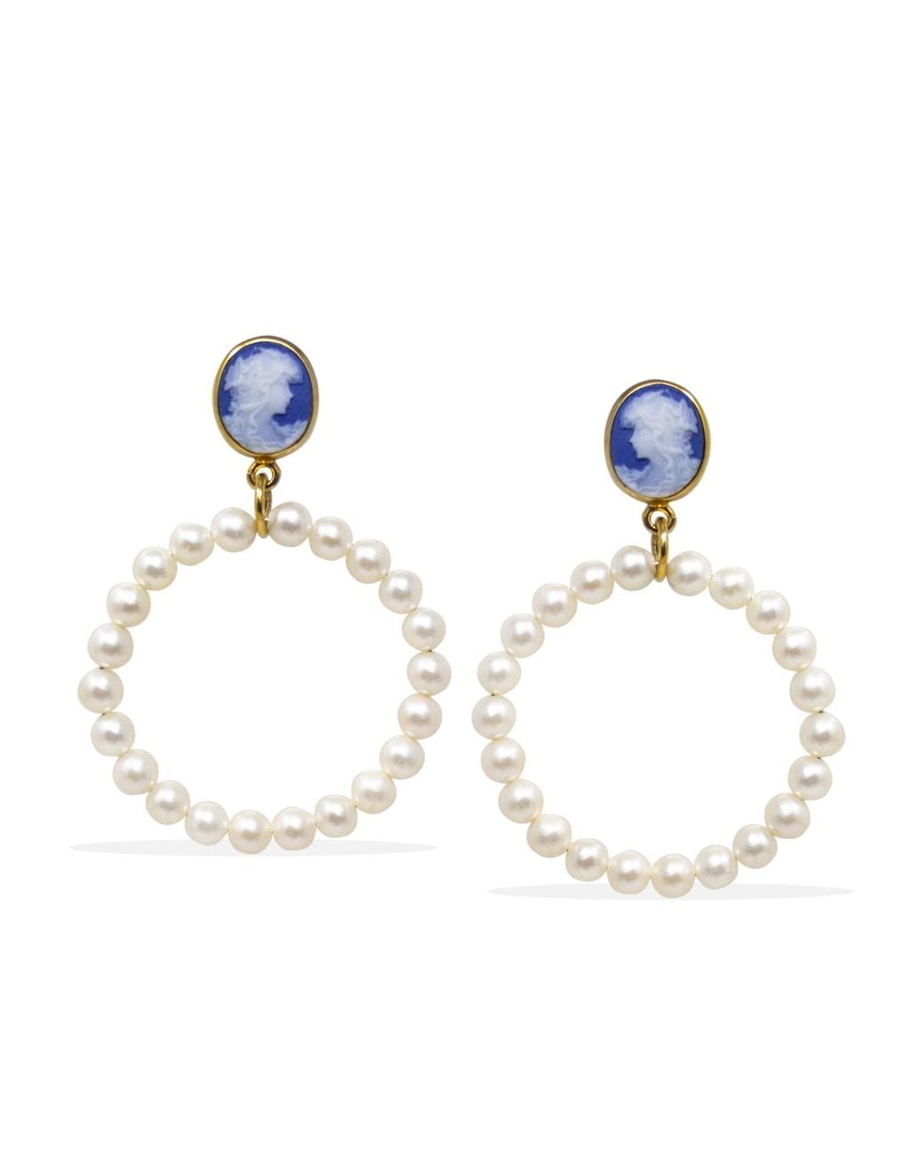 Vintouch Italy Metallic A Perfect Circle Cameo And Pearl Earrings