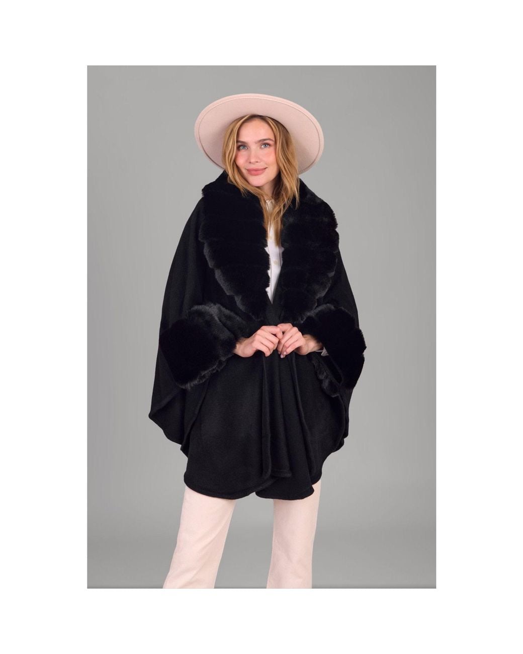 Saachi Black Faux Fur Trim Kimono
