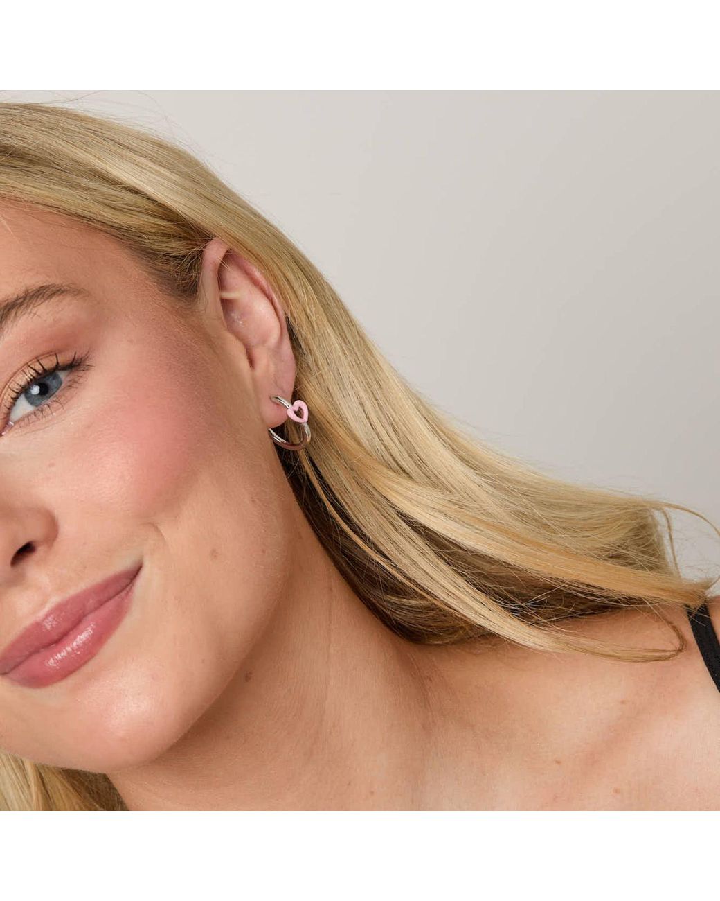 Dolcetto Designs Metallic Cometa Enamel Heart Hoop Earrings