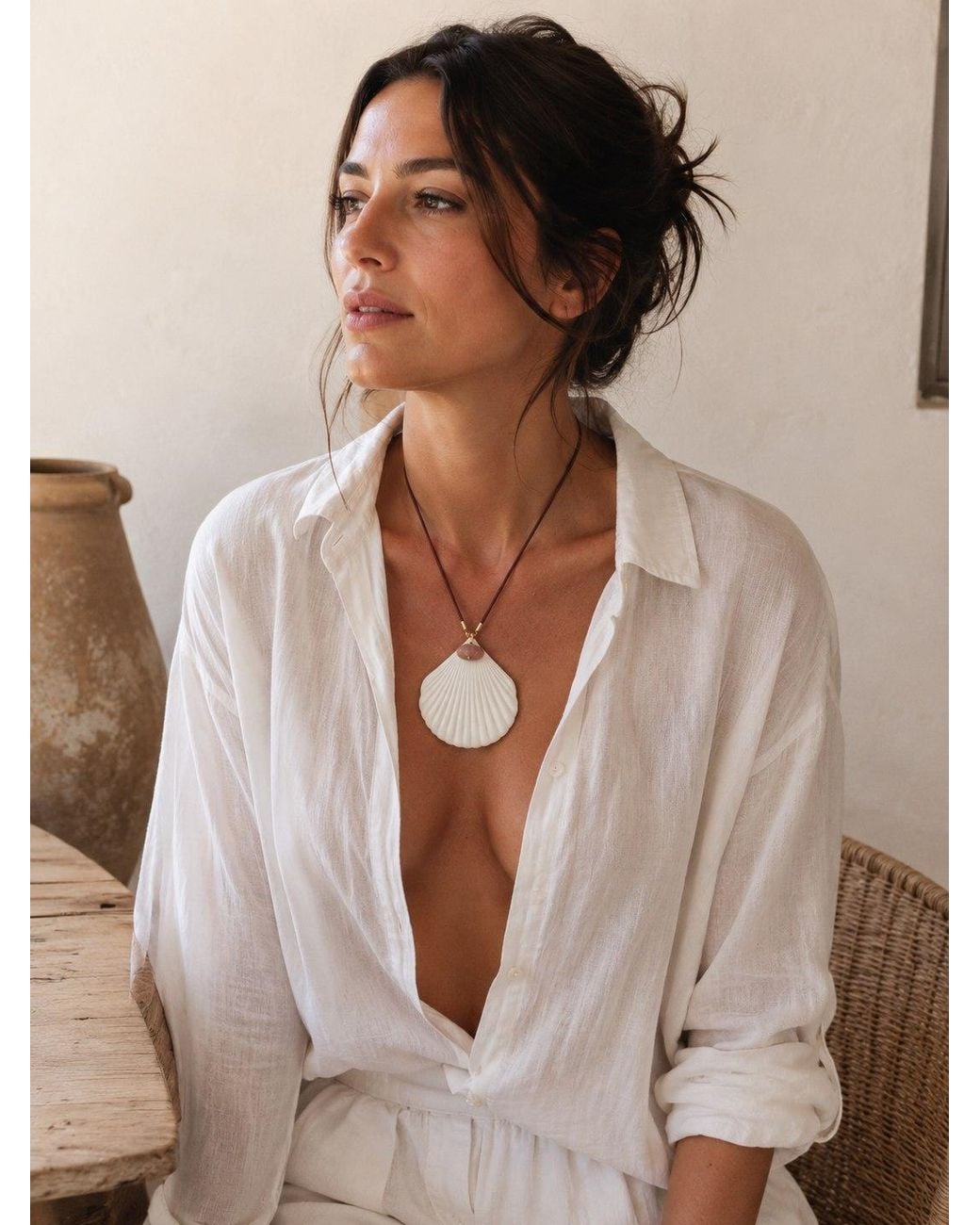 Carolina Benoit White La Mer Shell Pendant Necklace