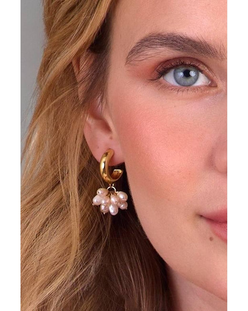 Saachi Metallic Pearl Cluster Hoop Earrings