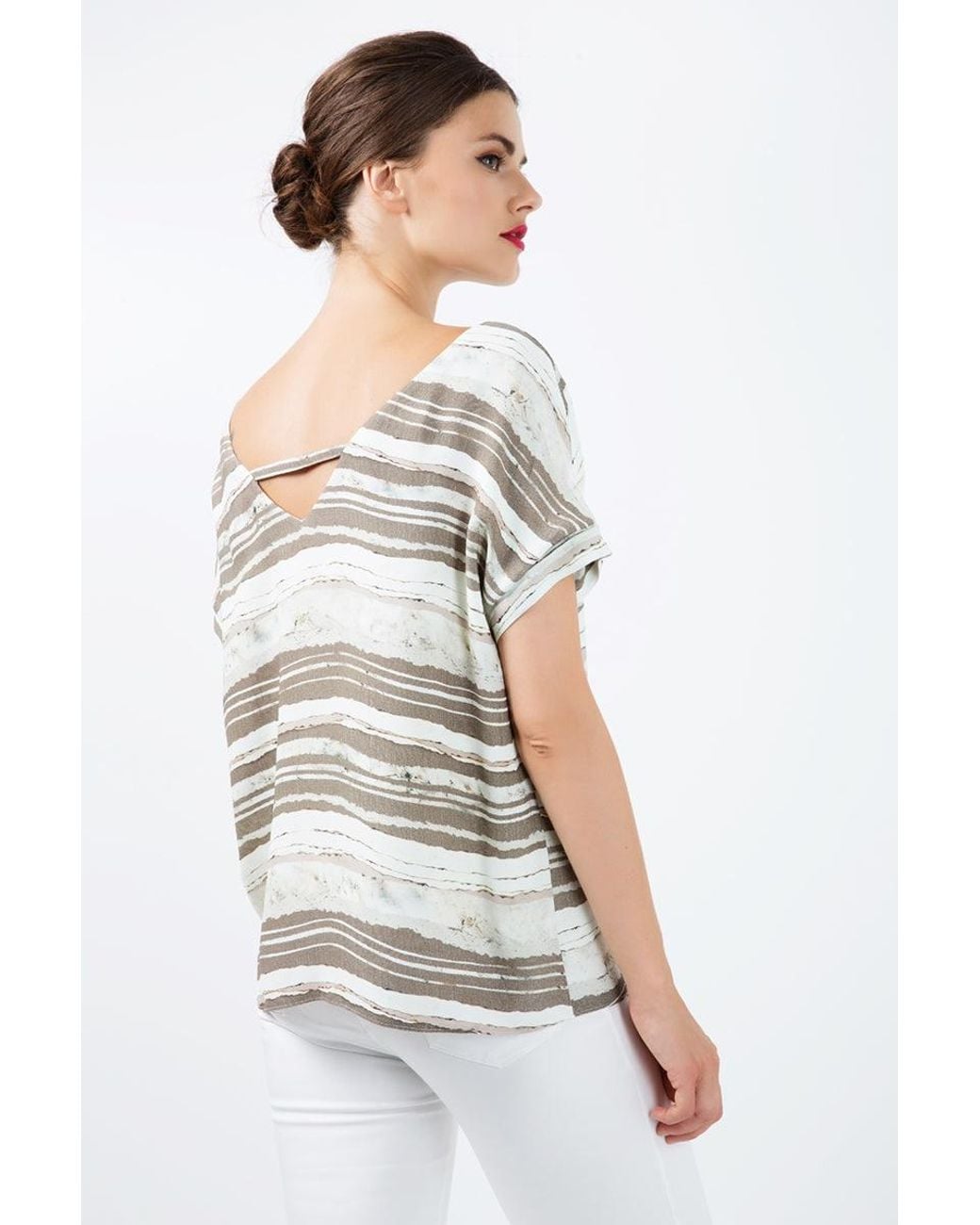Conquista Natural Short Sleeve Striped Keyhole Top