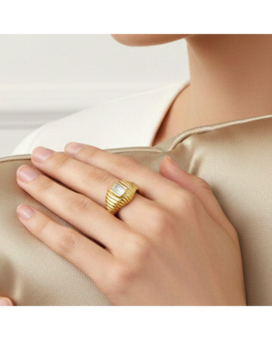 Artisan Metallic Emerald Cut Diamond Single Ribbed Ring
