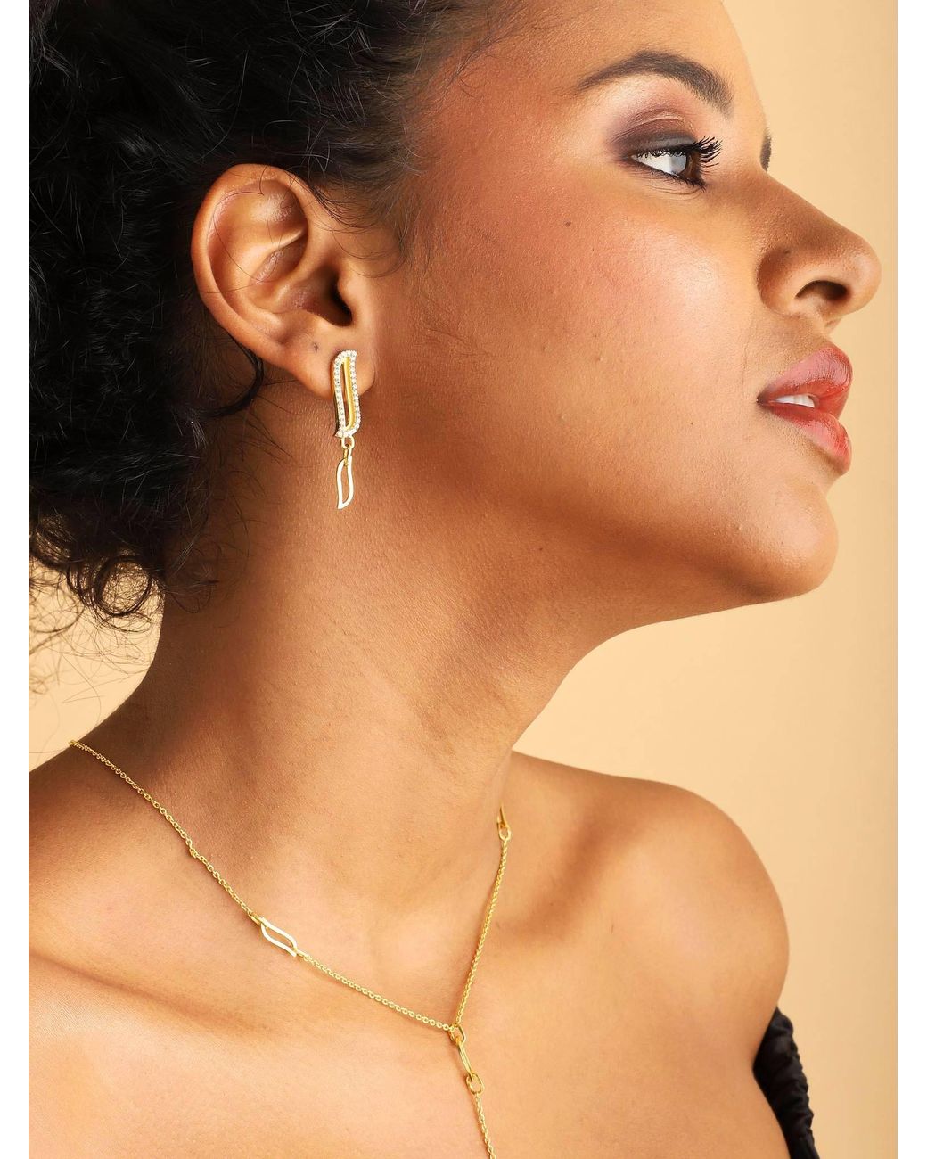 Lila Rasa Metallic Asymmetric Earrings