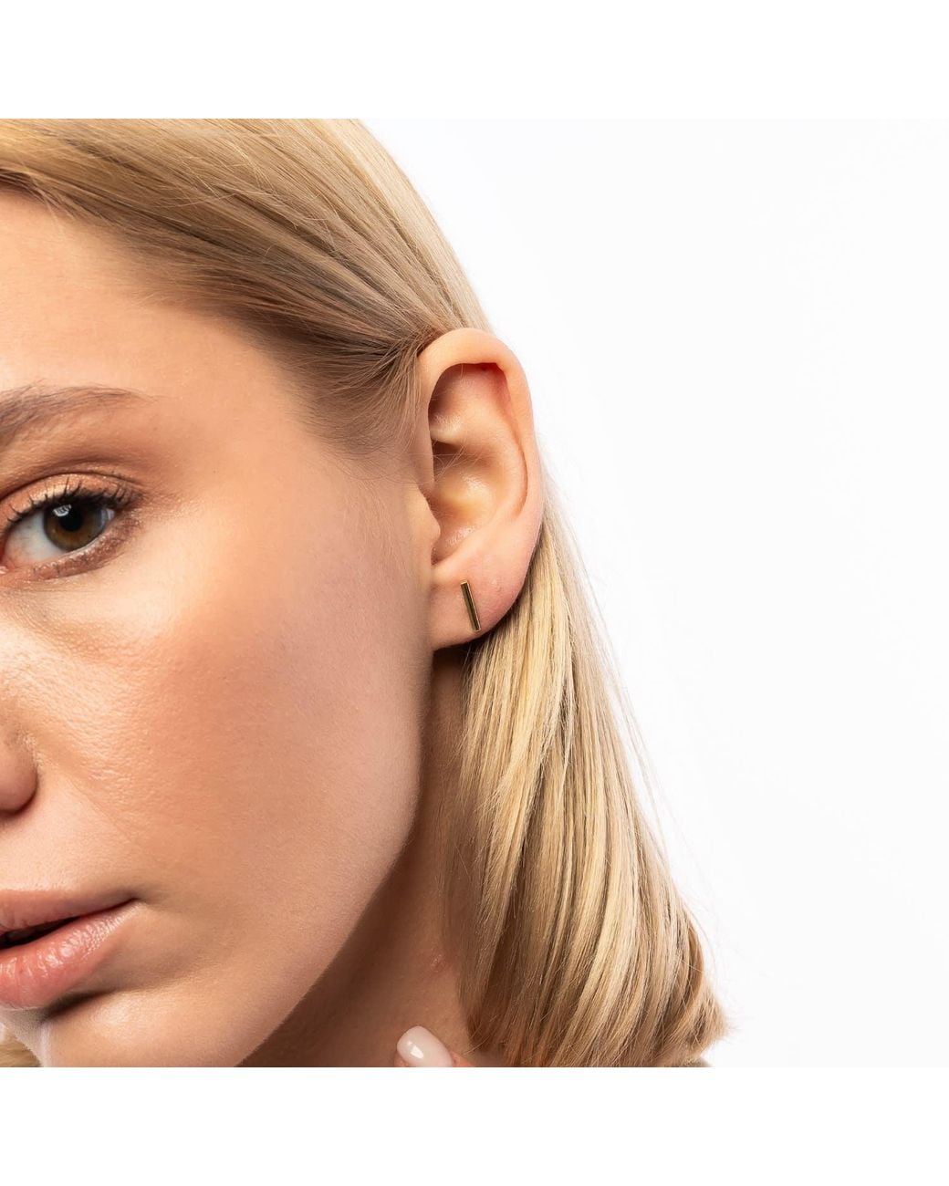 Spero London Metallic Bar Stud Plain Earring Sterling