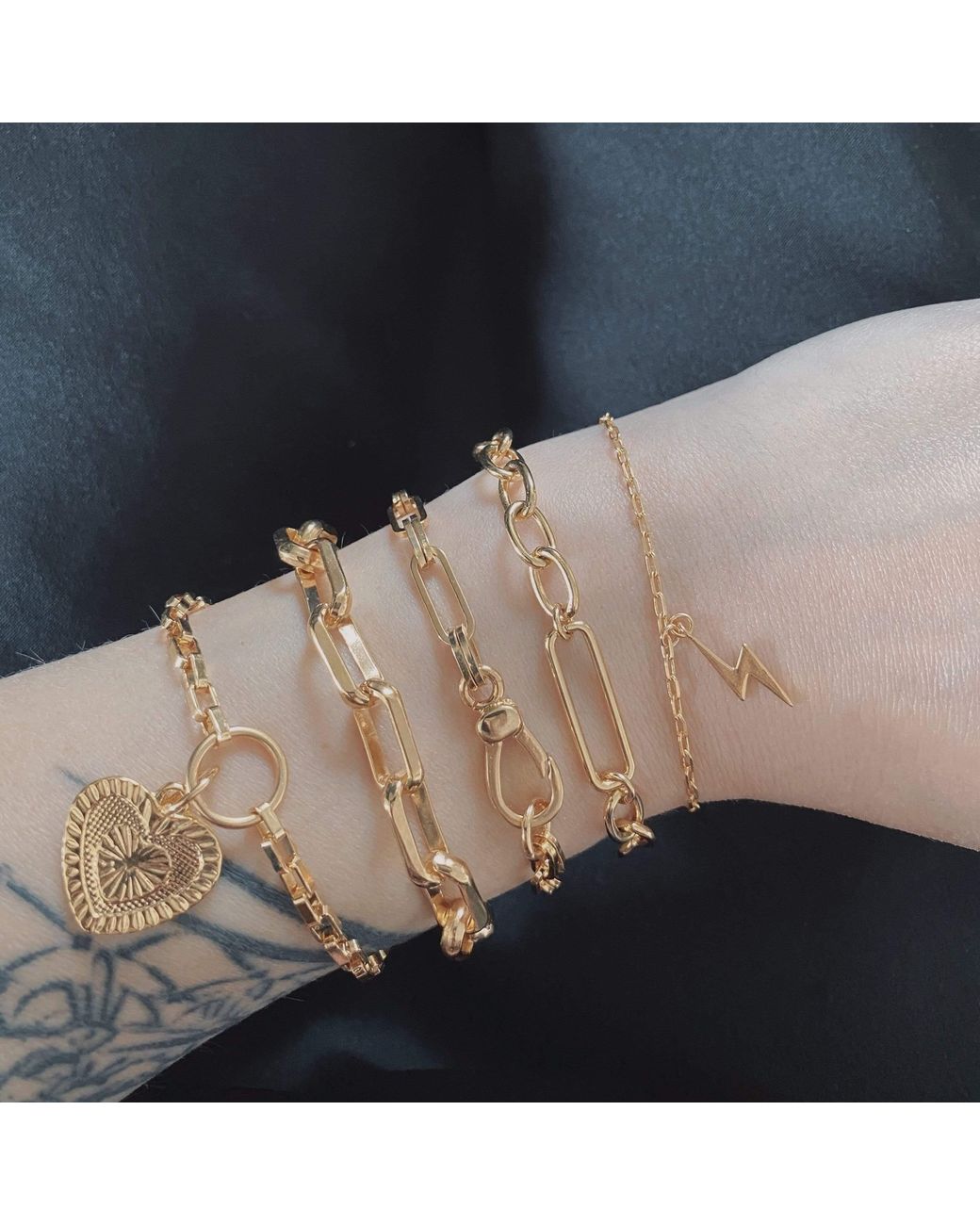 IN CAUDA VENENUM Metallic Shakti Bracelet