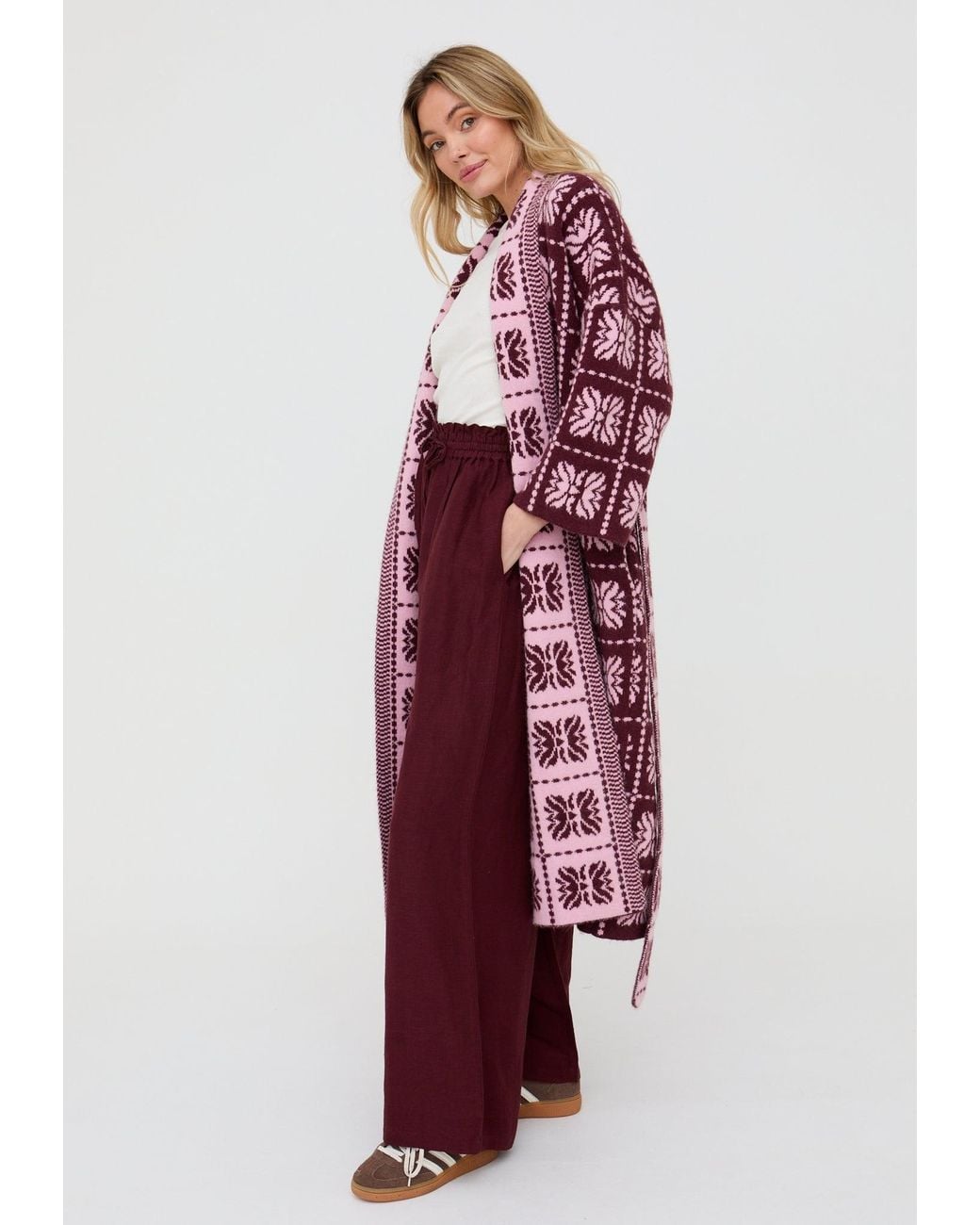 Raffya Ally Abstract Print Long Line Cardigan in Red | Lyst