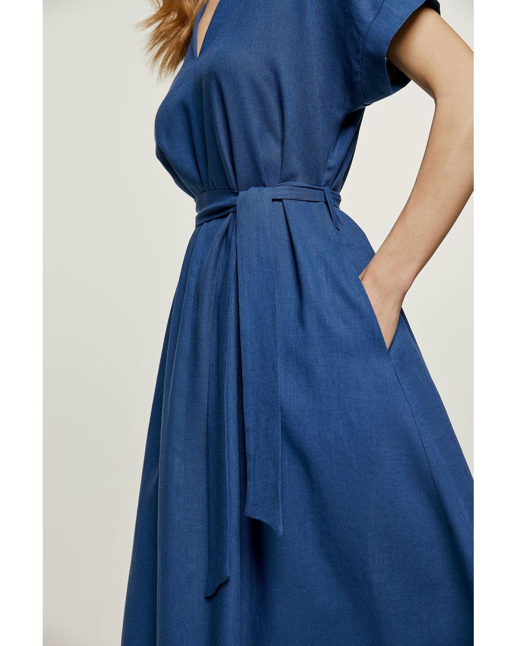 Conquista Blue Linen Style Belted Midi Dress