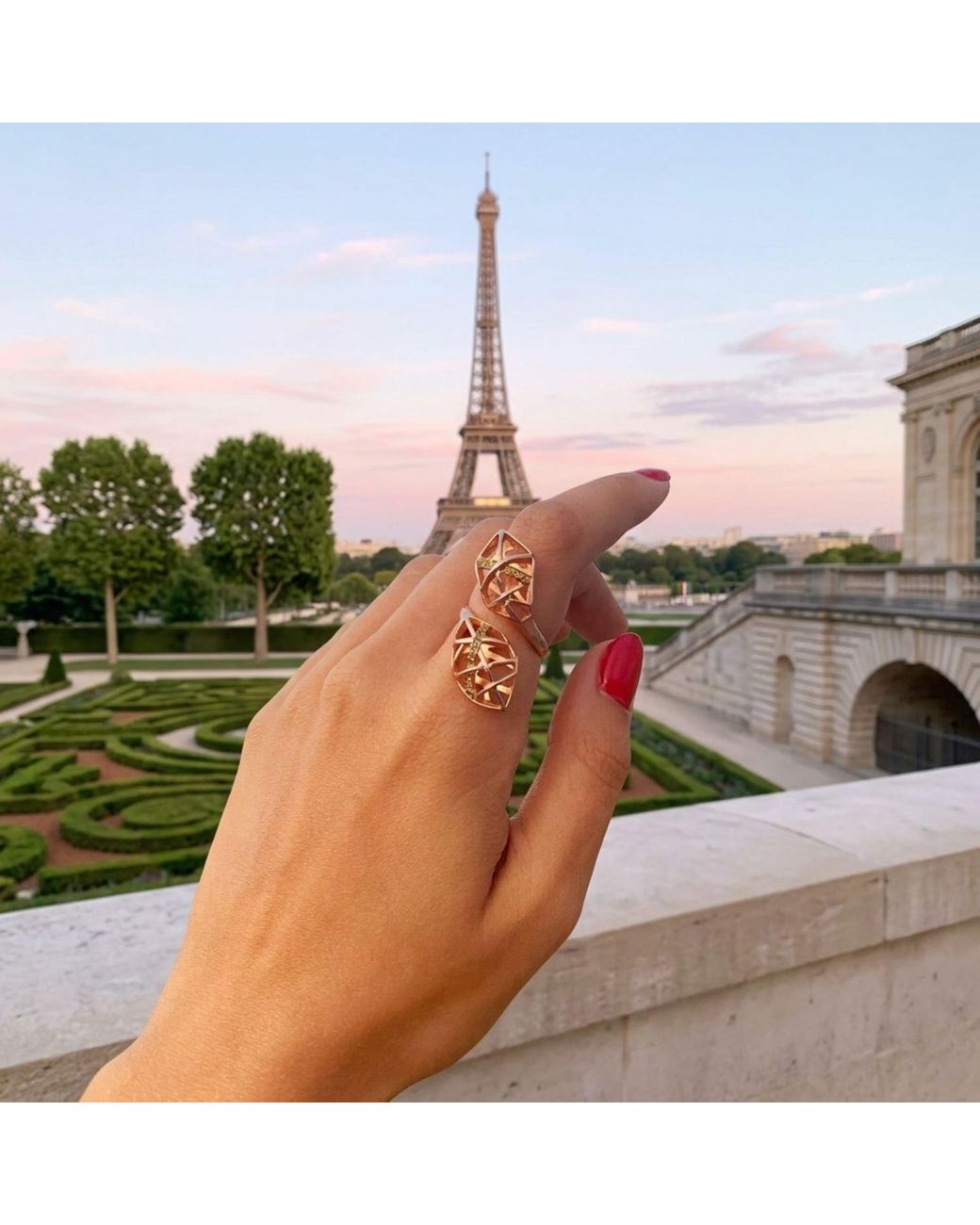 Bellus Domina Metallic Plated Amethyst Helical Ring