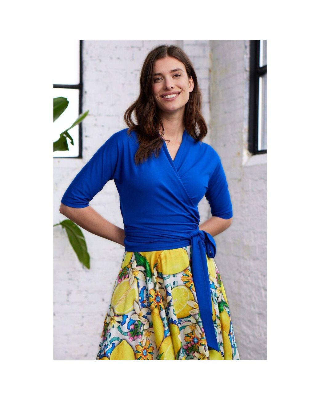 Marianna Déri Blue Royal Wrap Top