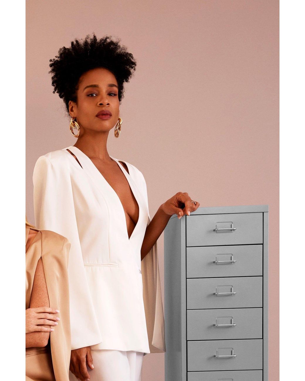 Zafur White Medinah Cape Blazer