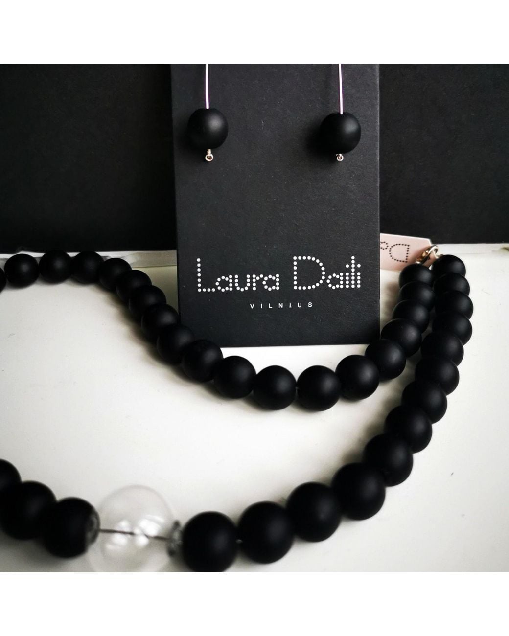 Laura Daili Blue Neutrals Timeless Pearl Glass Necklace