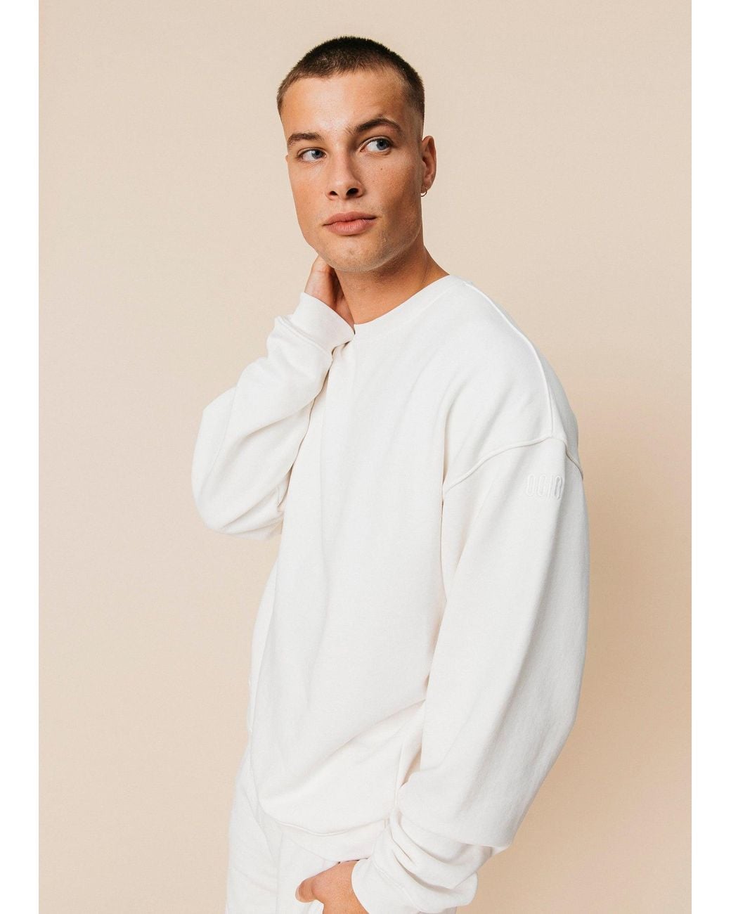 Ocio Leisurewear White Oversized Crewneck for men