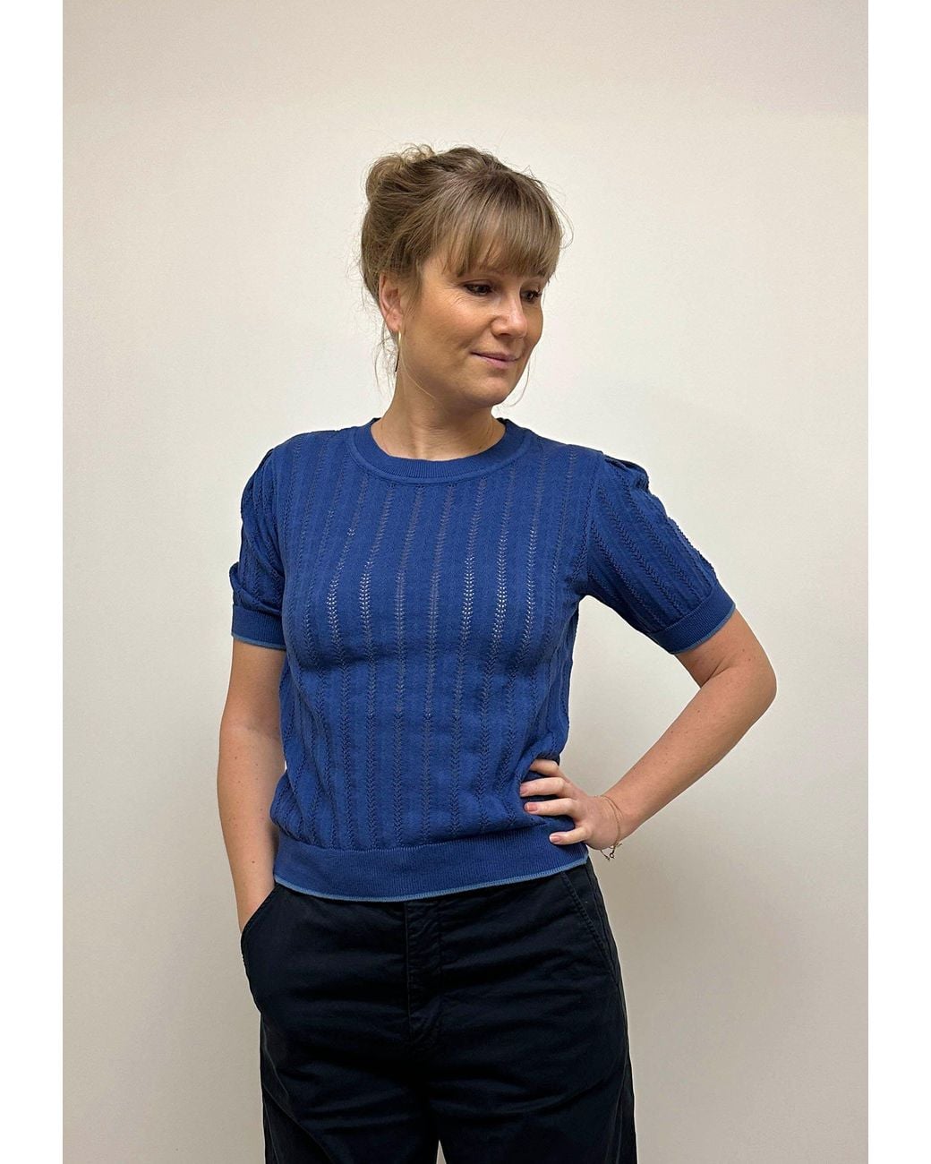 GROBUND Blue Almine Tee –