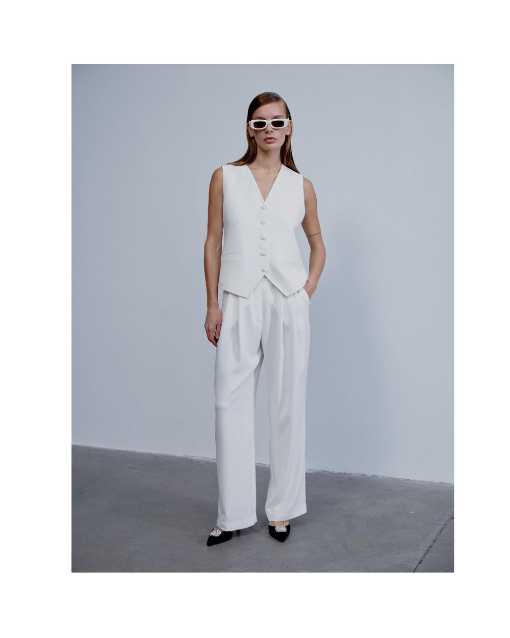 NAZLI CEREN White Bea Crepe Vest