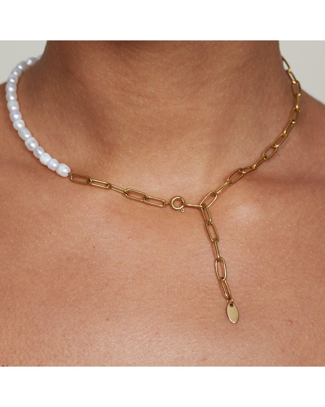 Mickey's Girl Metallic Paiania Pearl Waterproof Necklace