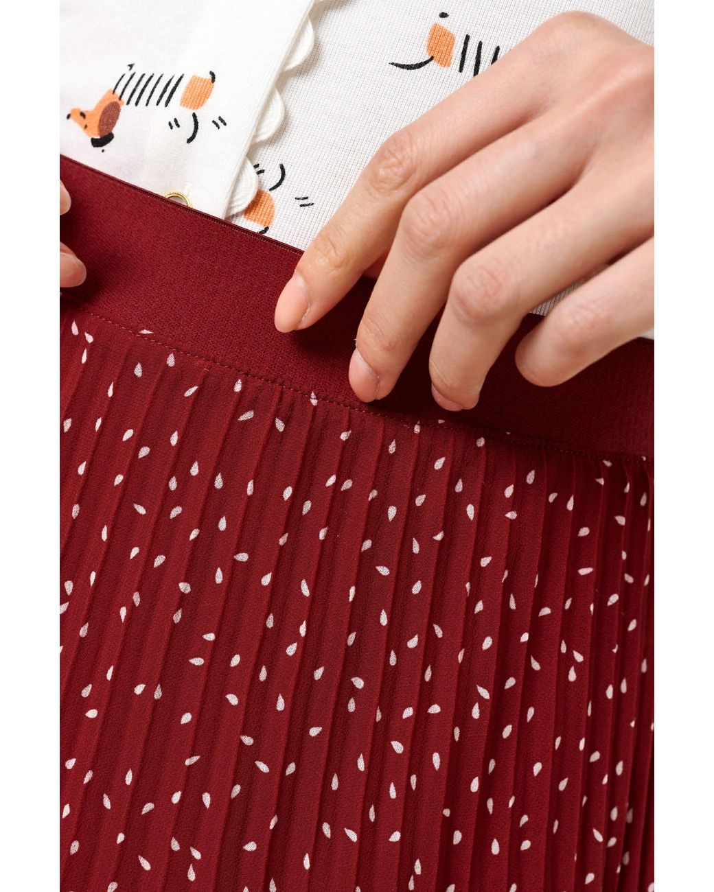 Louche Red Riley Raindrop Pleated Midi Skirt