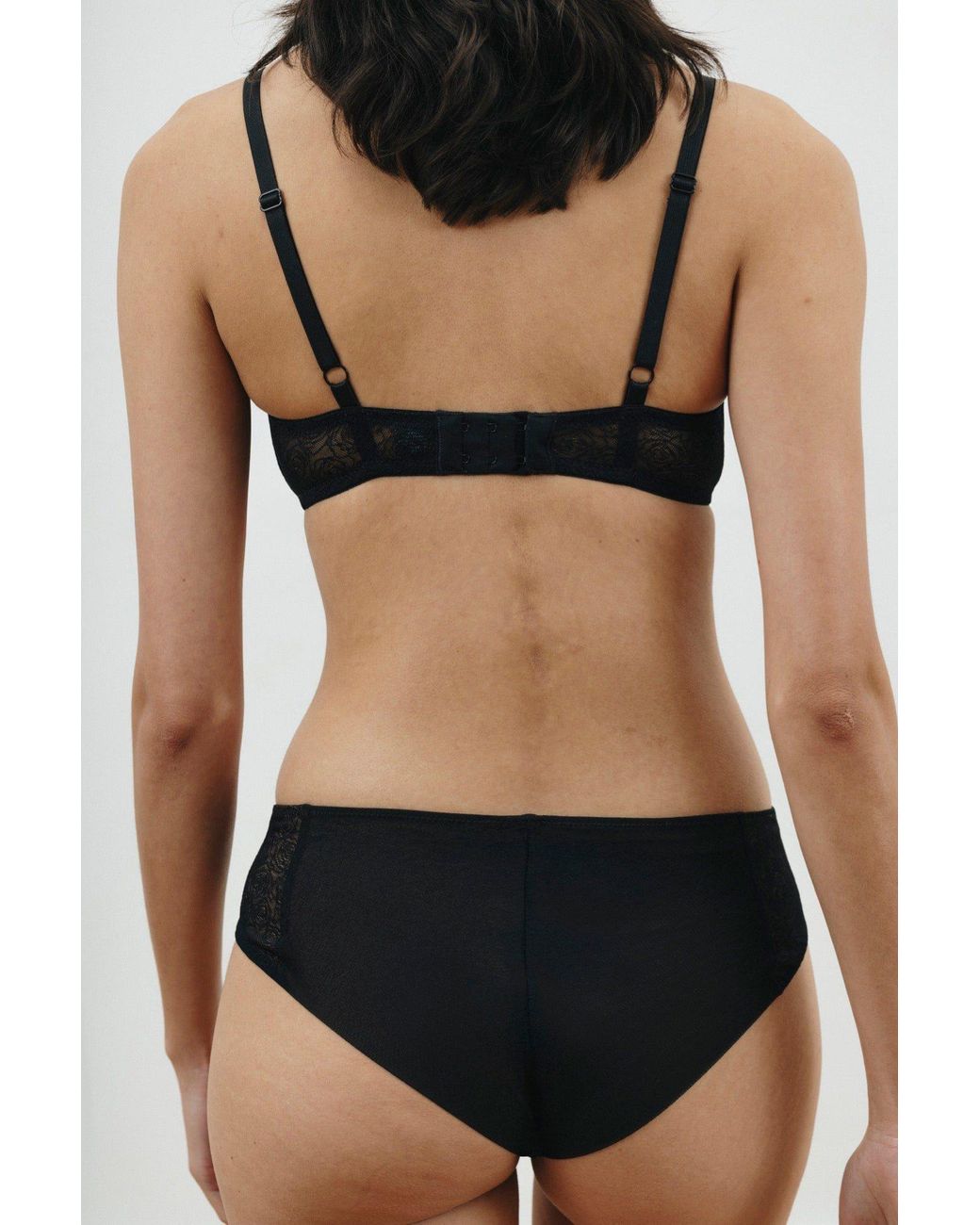 Verdant Intimates Black Rose Lace Full Bra