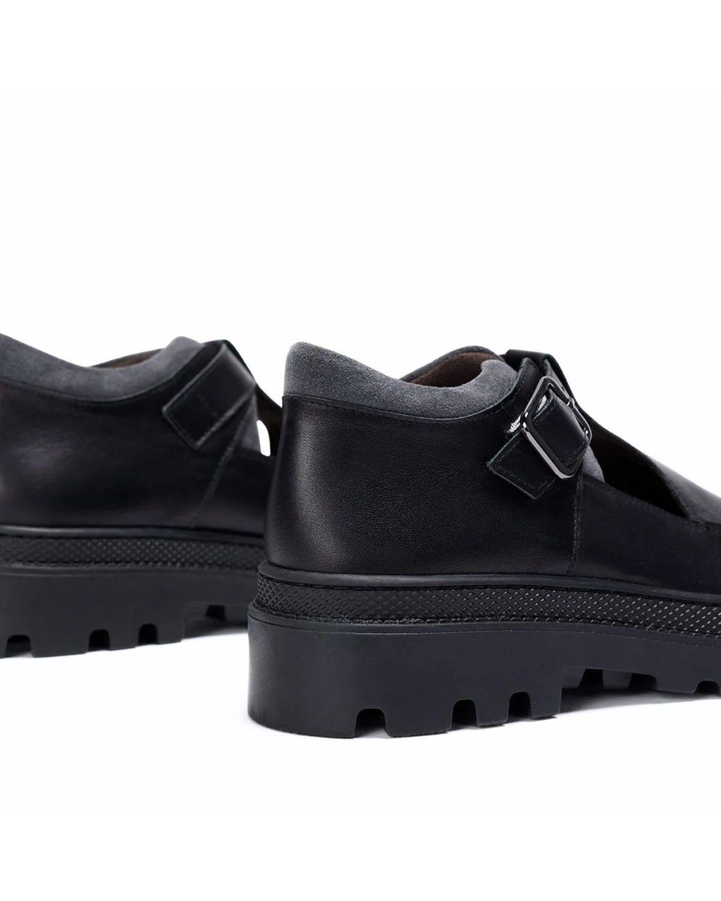 Naguisa Black Lyra B