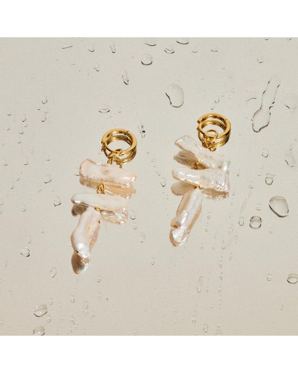 Lait & Lune Metallic Toccata Pearl Earrings