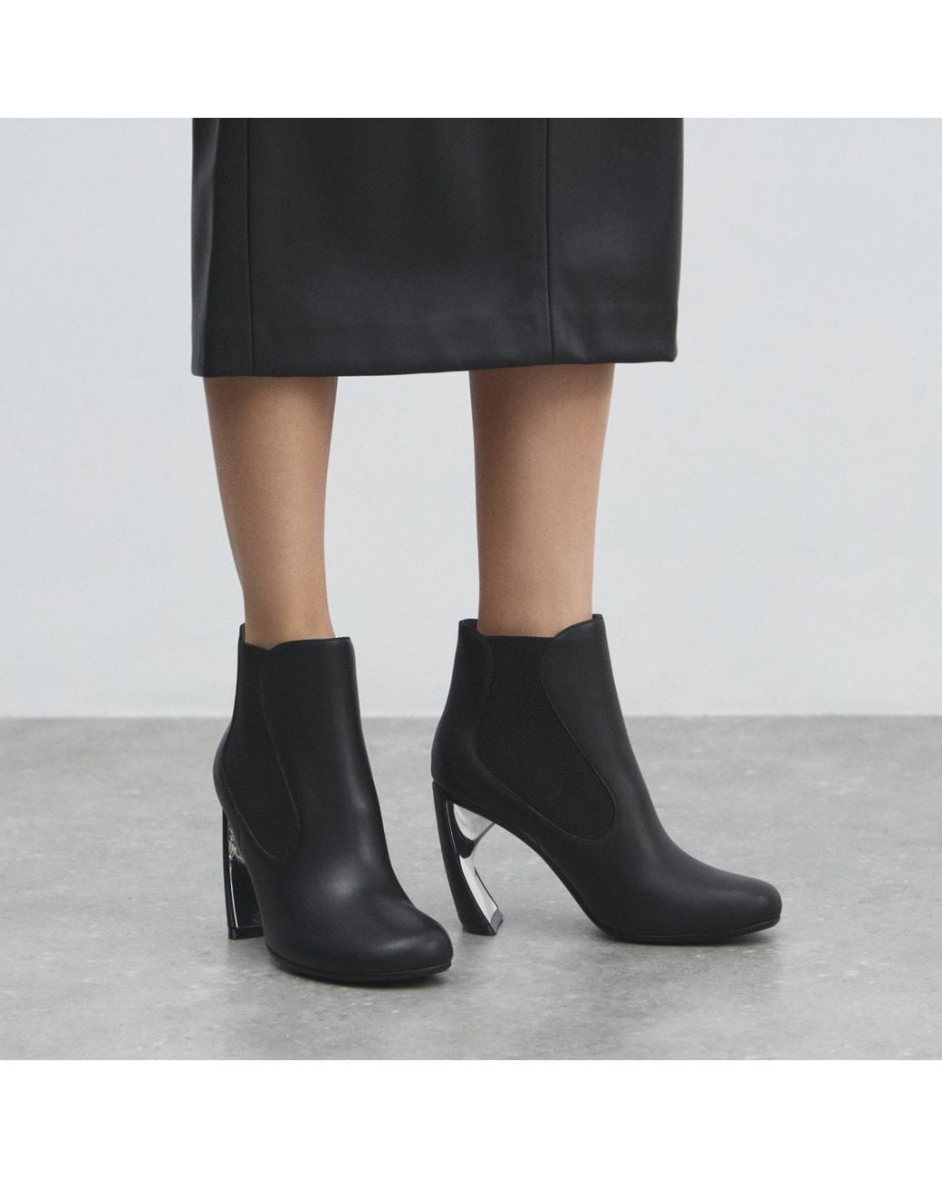 United Nude Black Zuma Flow Hi