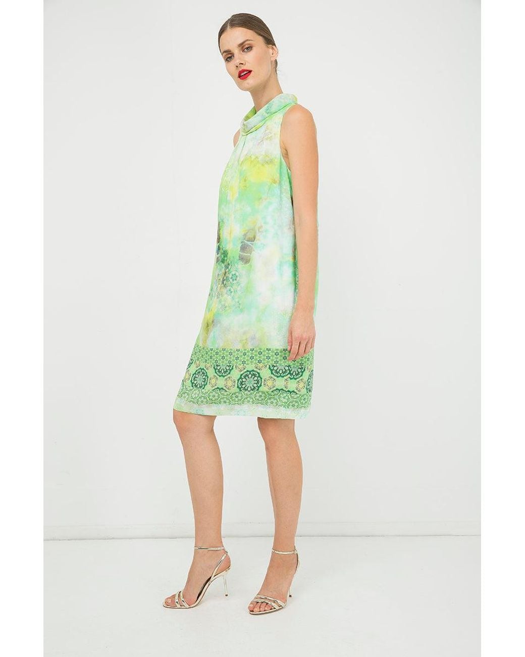 Conquista Green Straight Sleeveless Print Dress By
