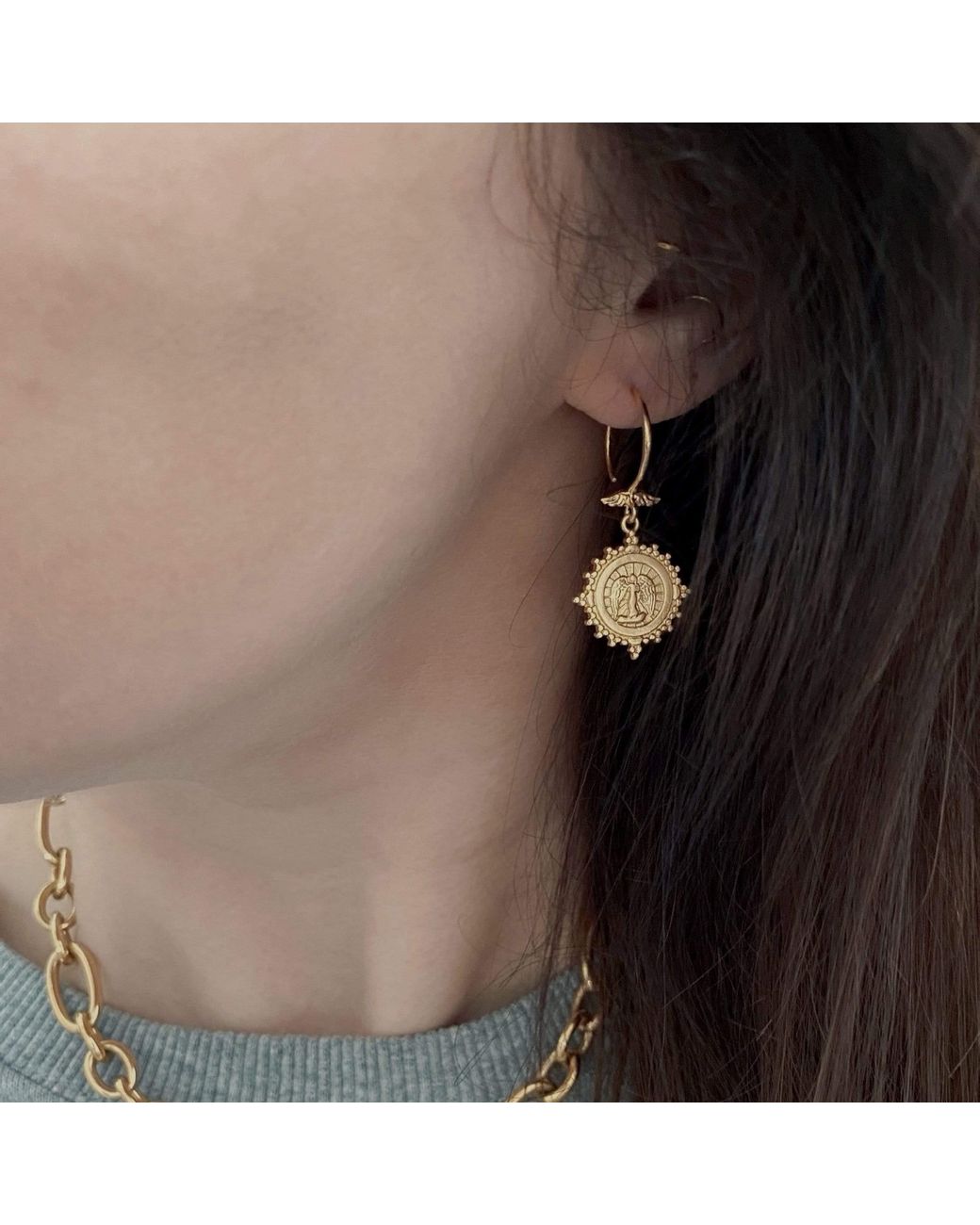 IN CAUDA VENENUM Metallic Celeste Earrings