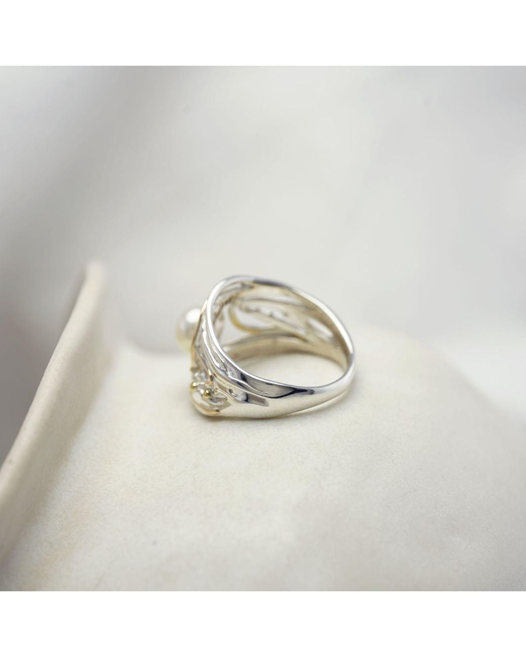 Isla Silver Metallic Pearl Statement Ring