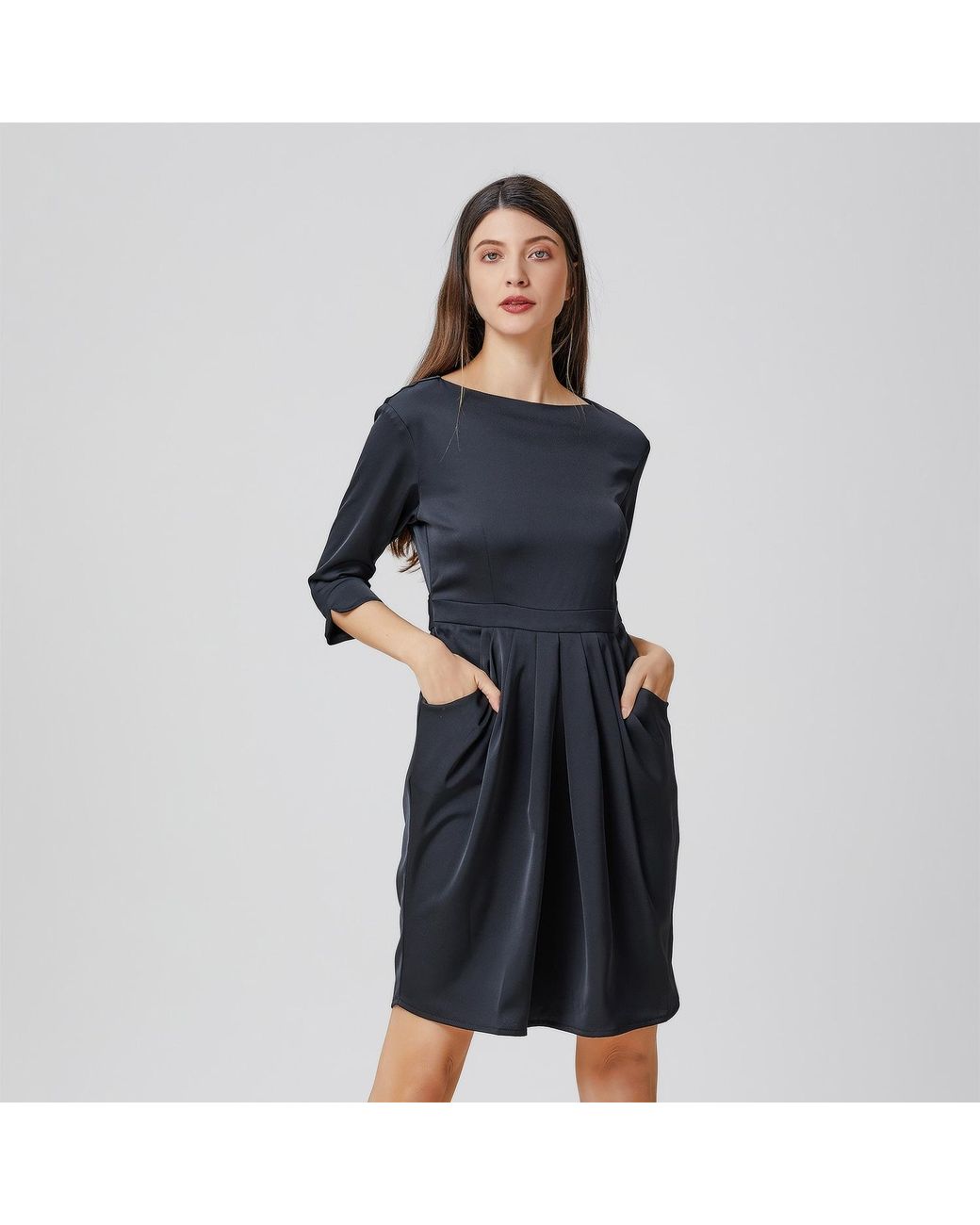 Smart and Joy Black Pegged Dress With Pleats