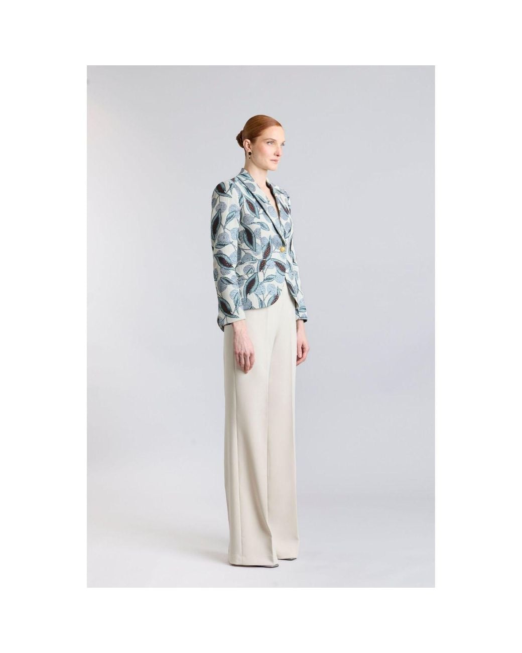 The Extreme Collection Green Floral Printed Tailored Blazer
