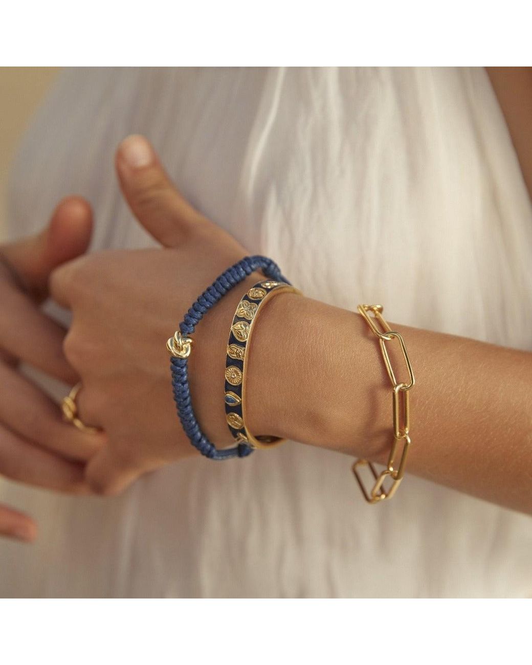 With Love Darling Blue Knot String Bracelet Siver