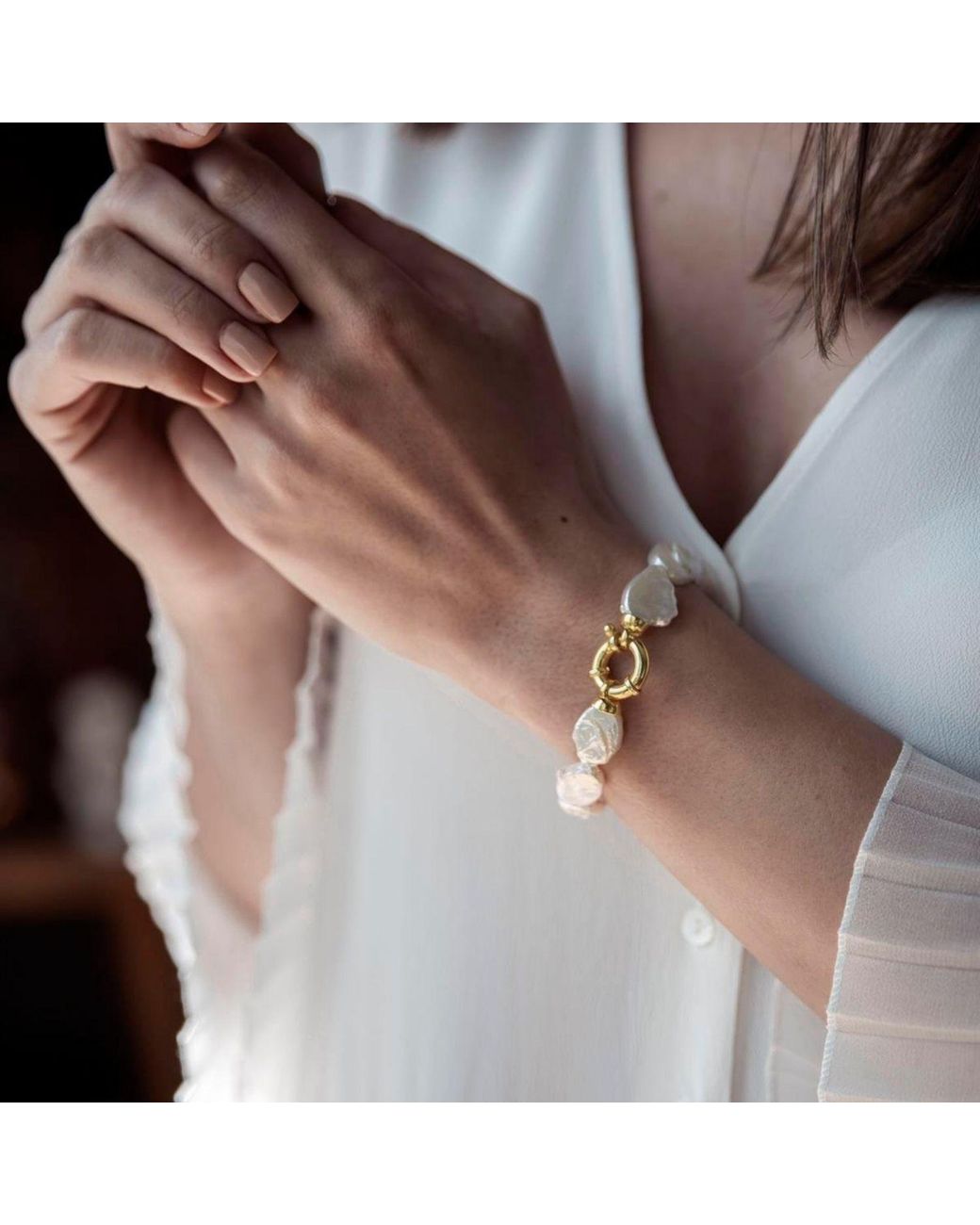 LINYA JEWELLERY Metallic Natural Baroque Pearl Bracelet