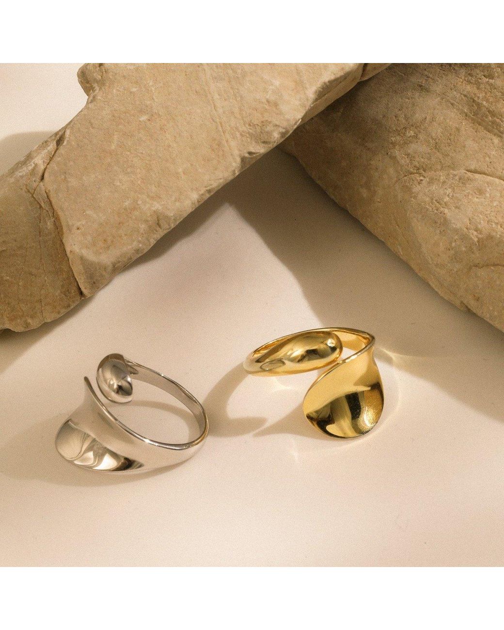 Lait & Lune Yellow Hyrax Ring