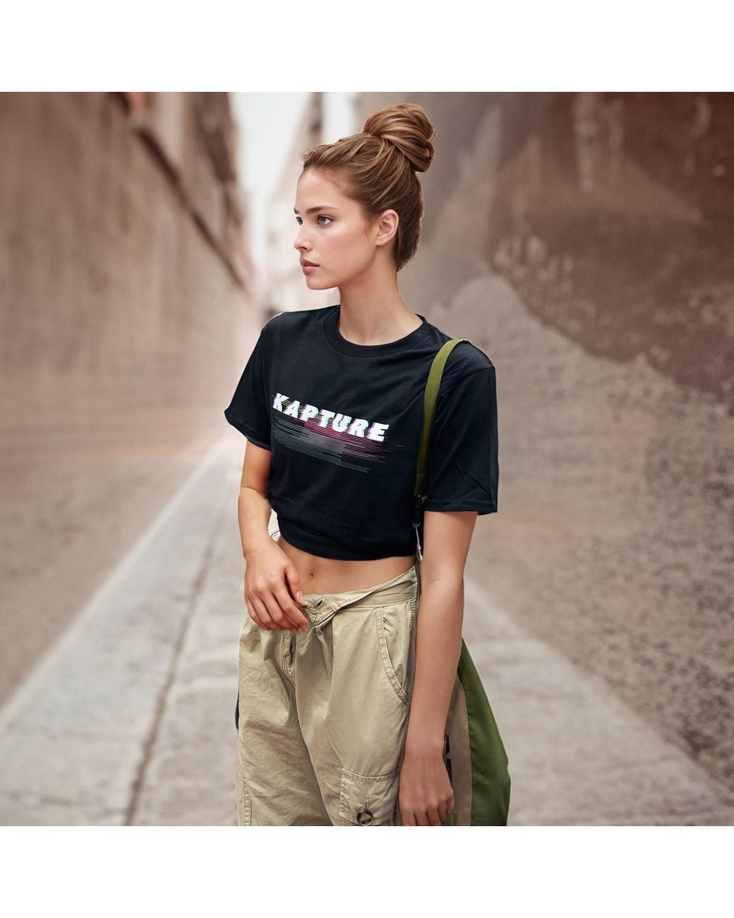 Kapture Black Motion Printed Tee for men