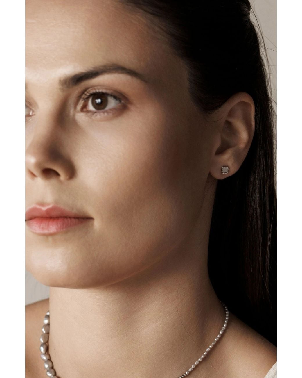 Lisa&Co. White Earrings Mother Of Pearl Joy L