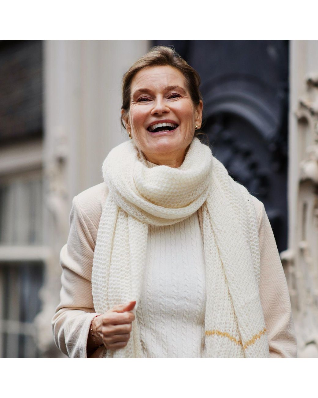 Heritagemoda Blue Handmade Cream Pure Alpaca Scarf