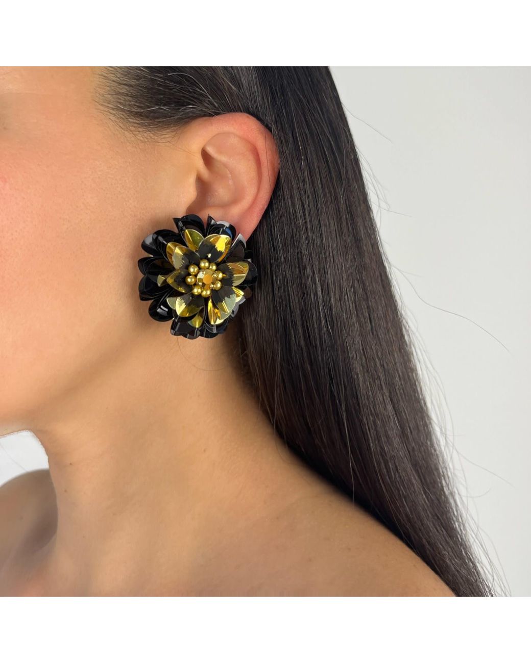 PINAR OZEVLAT Black Blossom Studs Two Tone