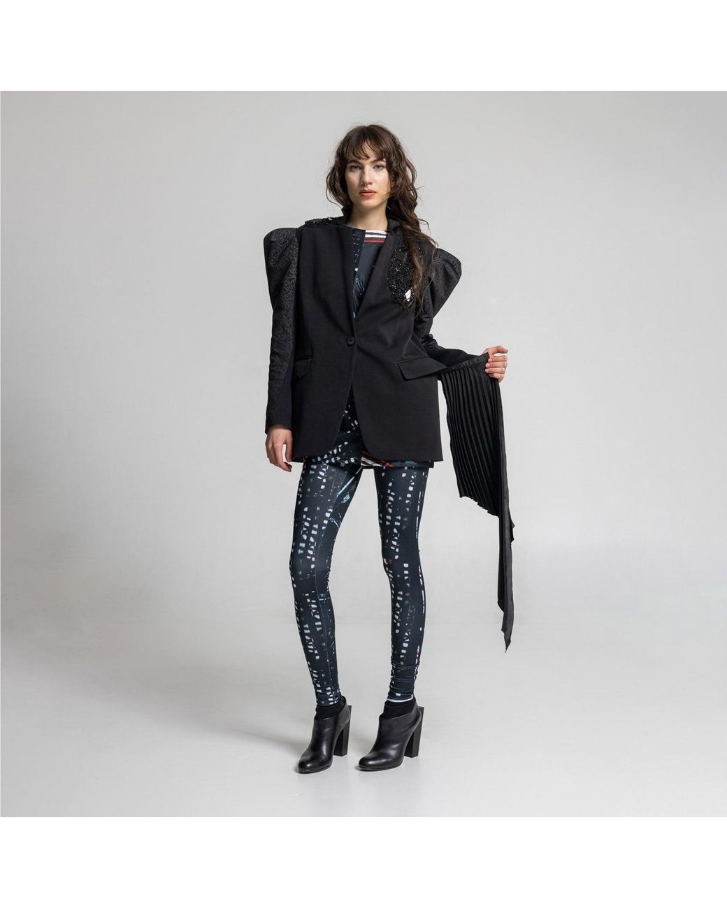 ARTISTA Black Sissy Embellished Puffy Sleeve Jacket