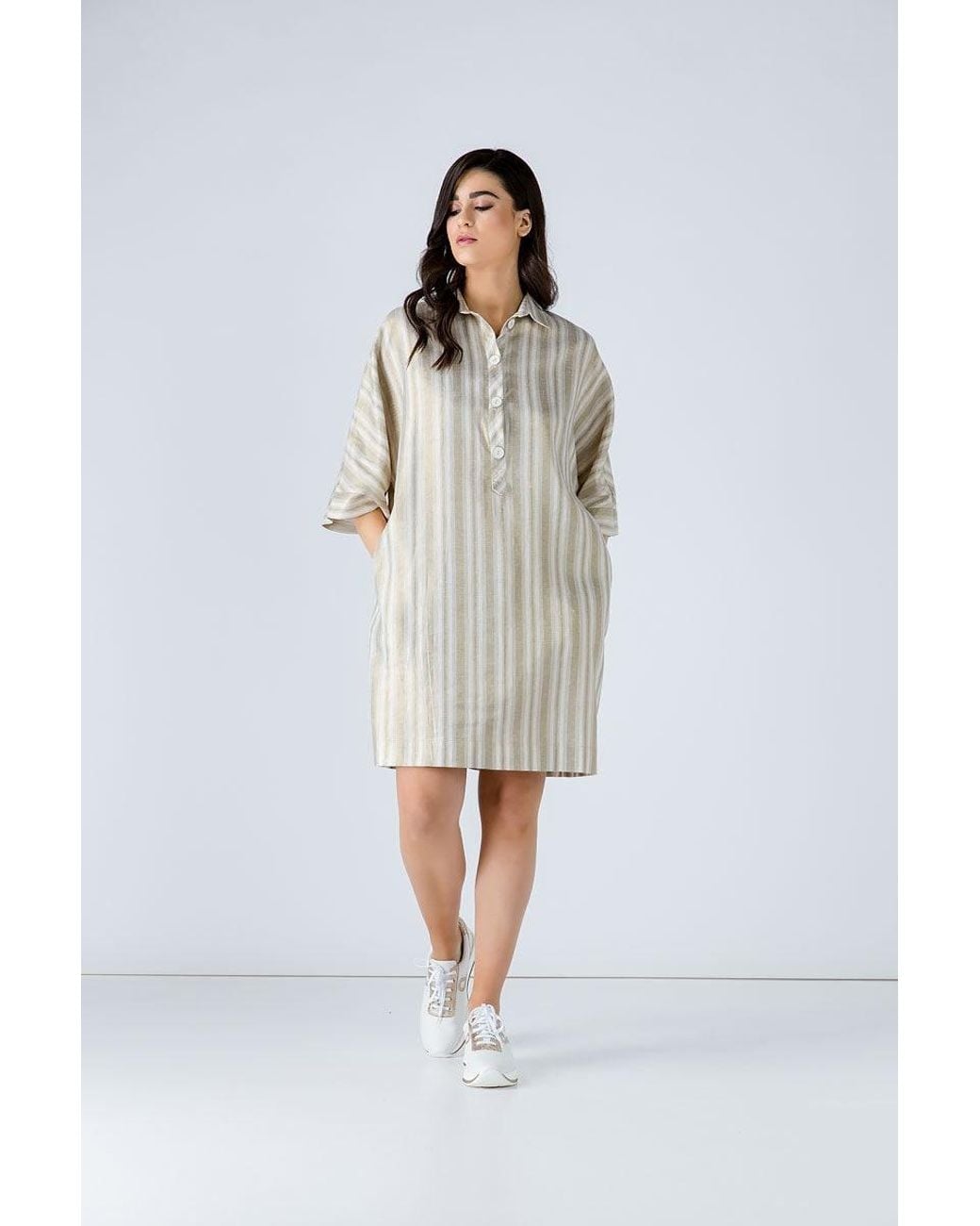 Conquista White Oversized Striped Dress