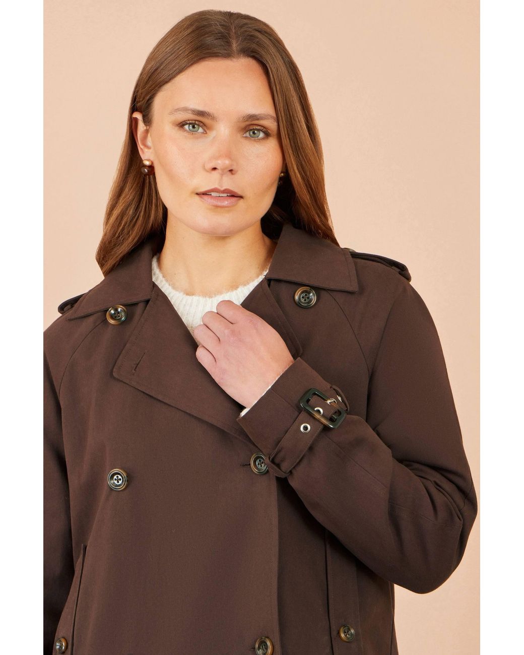 Yumi' Brown Cropped Trench Coat With Check Lining
