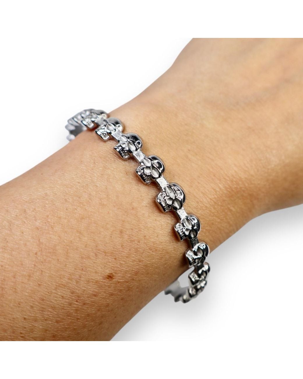 Jagged Halo Jewelry Metallic Eternity Skull Bangle